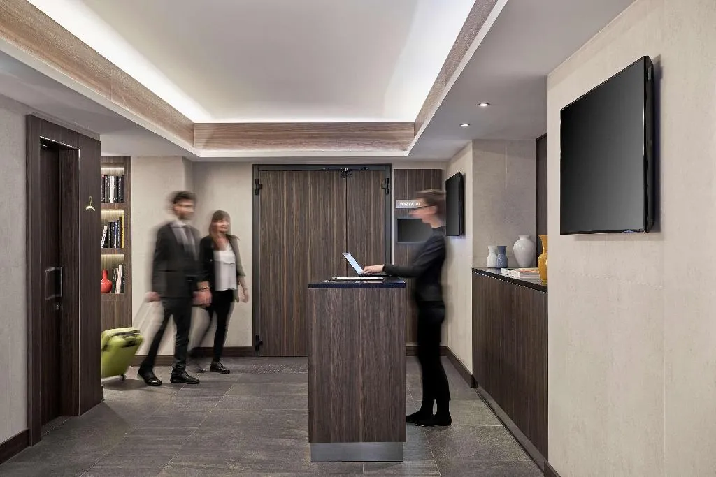Lobby, Hyatt Centric Milan Centrale, Milan