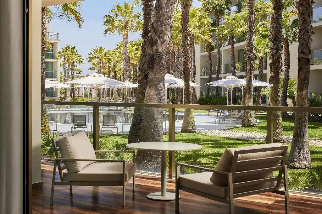 SUITE POOL VIEW ONE BEDROOM Room, Marriott Residences Salgados Resort, Algarve