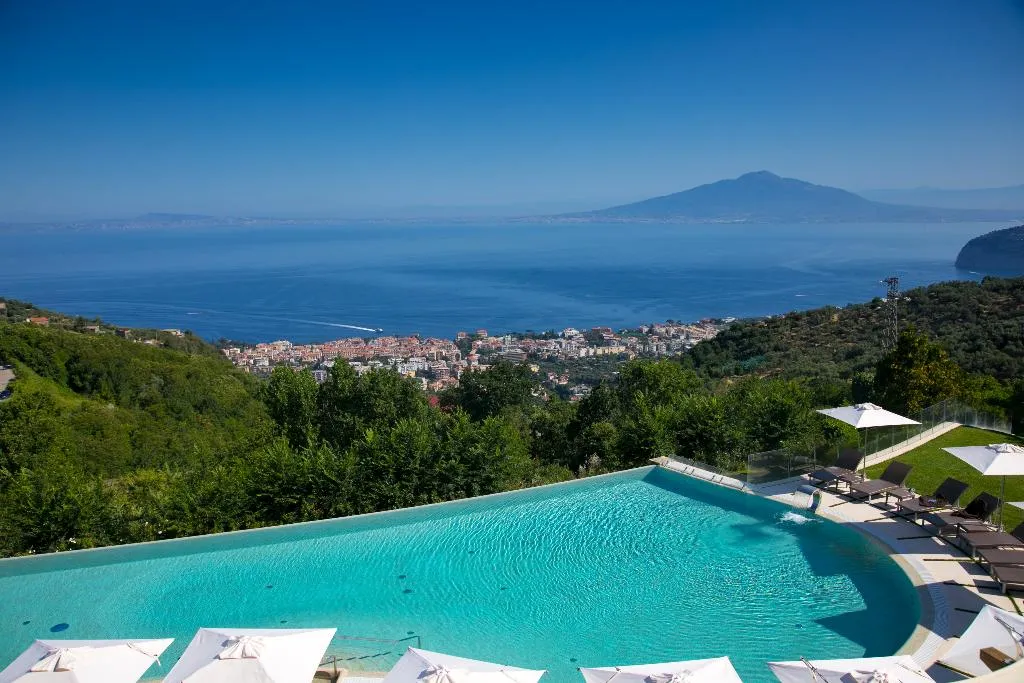 Pool, Grand Hotel Due Golfi, Naples