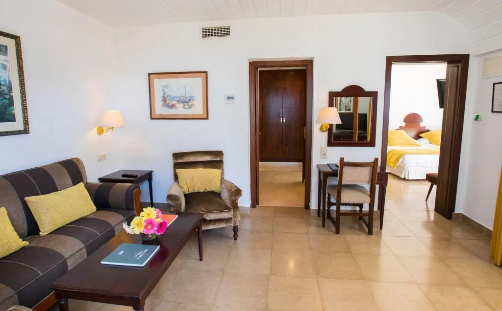 SUITE OCEAN VIEW KING BED Room, Bendinat, Majorca
