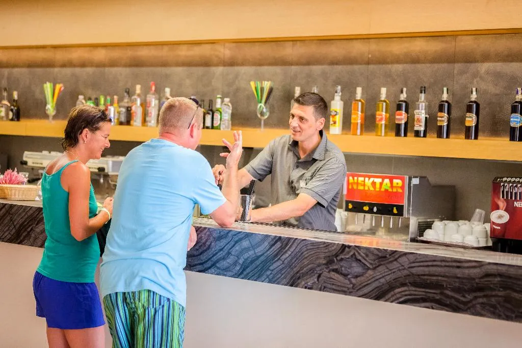 Bar, DIT Evrika Beach Club Hotel, Bourgas