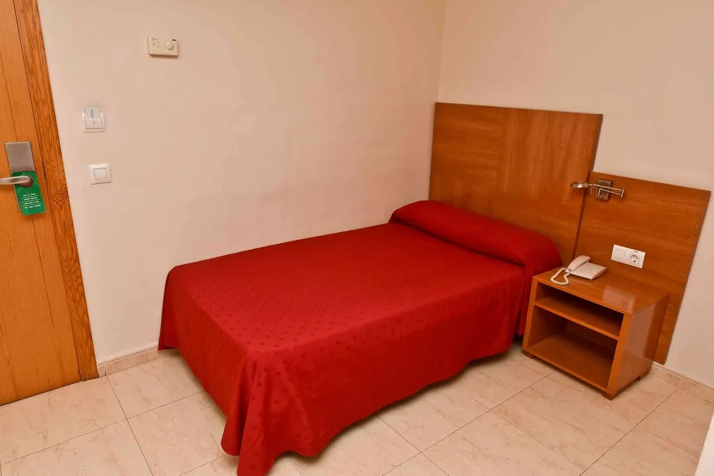 SINGLE STANDARD Room, Adsubia, Costa Blanca