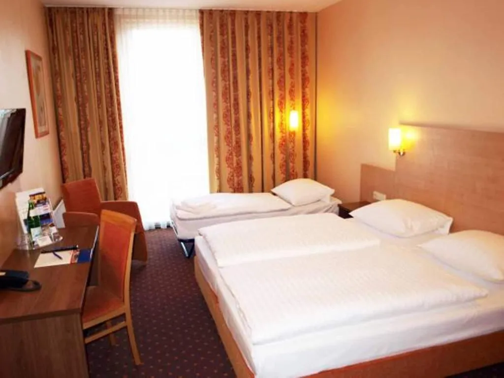 Room, Amber Econtel Berlin Charlottenburg, Berlin