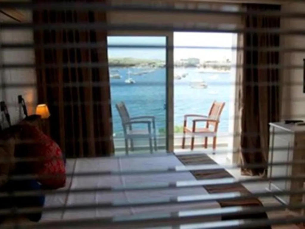 DOUBLE DELUXE SEA VIEW WITH BALCONY Room, Gulet Otel, Bodrum