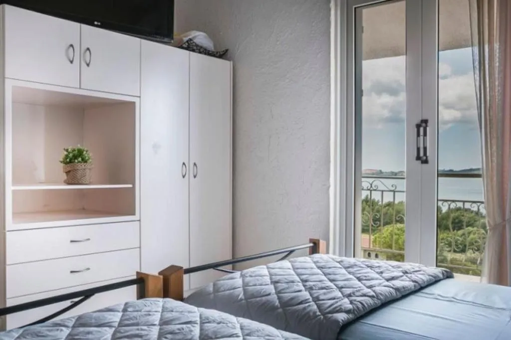 Room, Panorama Fanari Studios & Apartments, Kefallinia