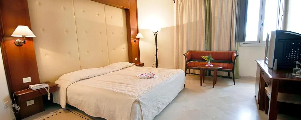 JUNIOR SUITE STANDARD Room, Diar Lemdina, Tunisia