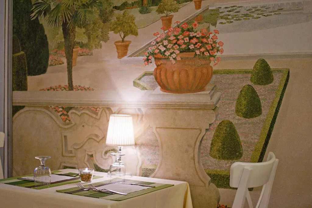 Restaurant, Eco Hotel Milano & Bioriso Restaurant, Milan