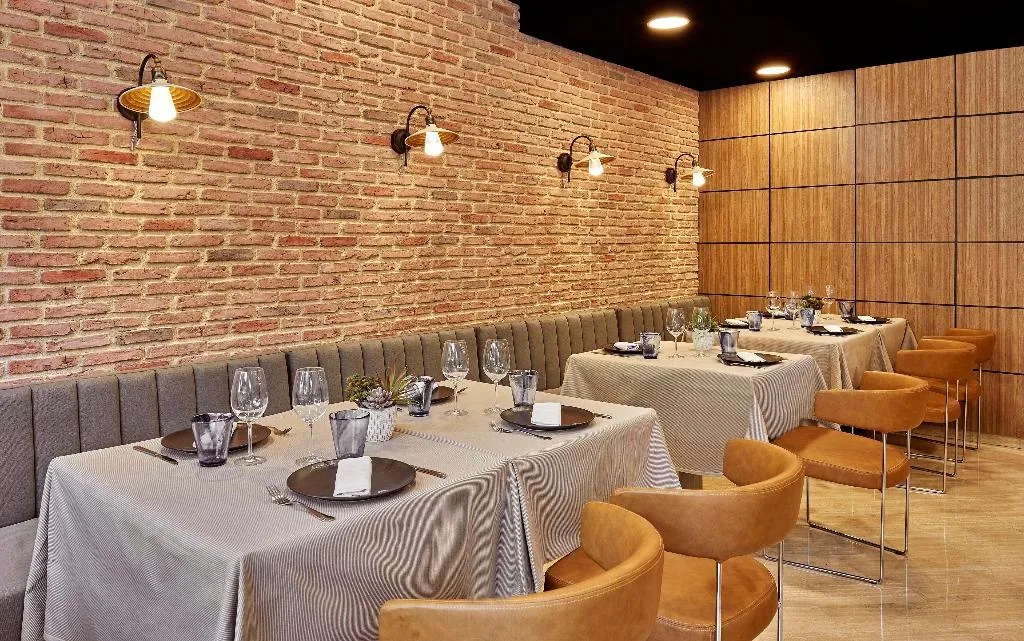 Restaurant, NH Barcelona Stadium, Barcelona