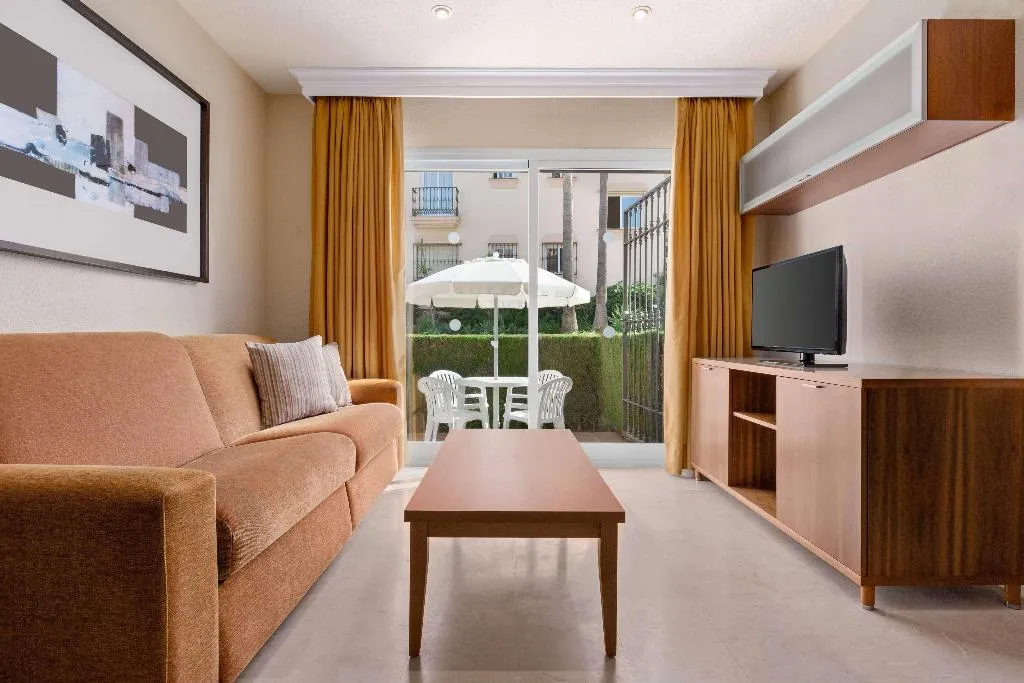 APARTMENT SUPERIOR ONE BEDROOM Room, Ramada Hotel & Suites By Wyndham Costa Del Sol, Costa Del Sol