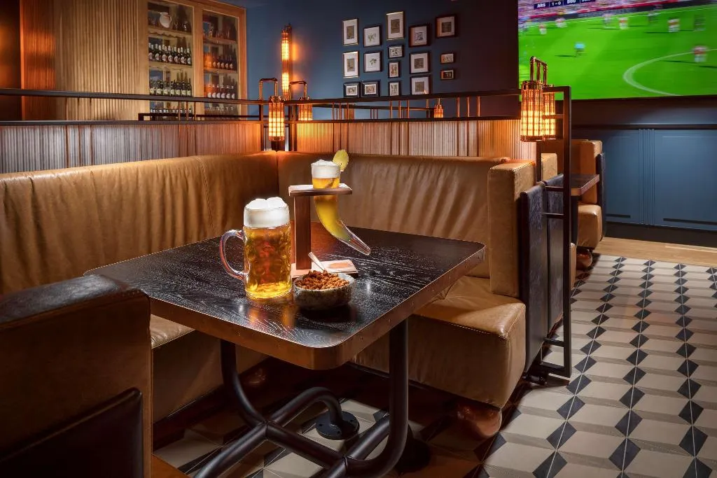 Bar, Hilton Prague Atrium, Prague
