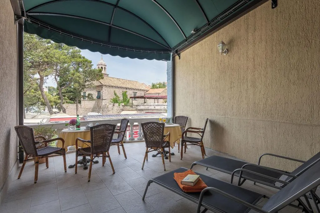 Terrace, Villa Pattiera, Dubrovnik