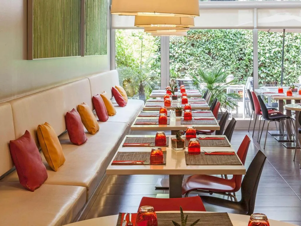 Restaurant, Ibis Barcelona Cornella, Barcelona