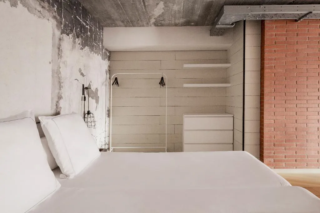 APARTMENT DUPLEX Room, Barcelona Apartment Republica, Barcelona