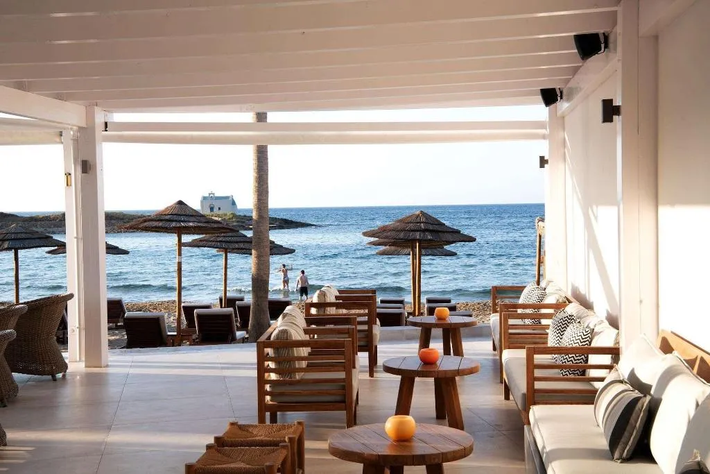 Bar, High Beach White, Crete