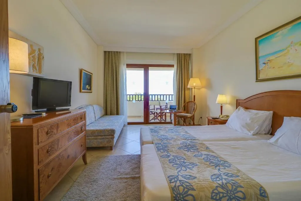 Double or Twin SEA VIEW Room, Aegean Melathron Thalasso Spa, Halkidiki