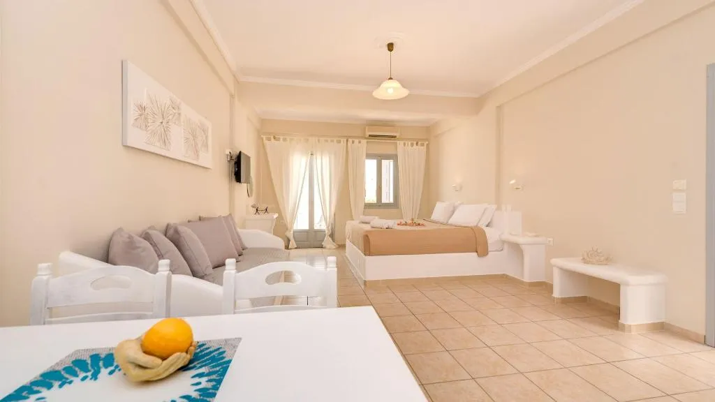 Room, Casa Iphigenia, Santorini