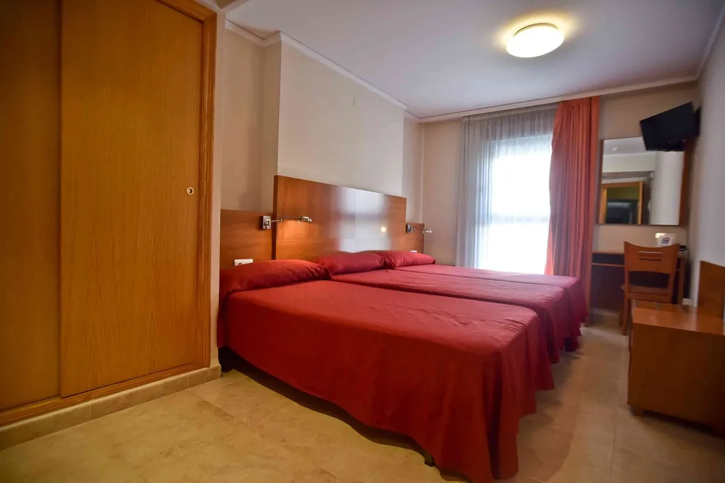 TRIPLE STANDARD Room, Adsubia, Costa Blanca