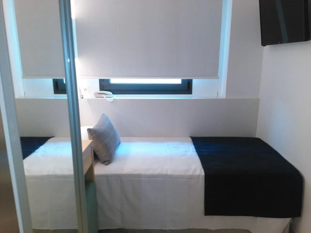 Room, Globales Acis & Galatea Hotel, Madrid