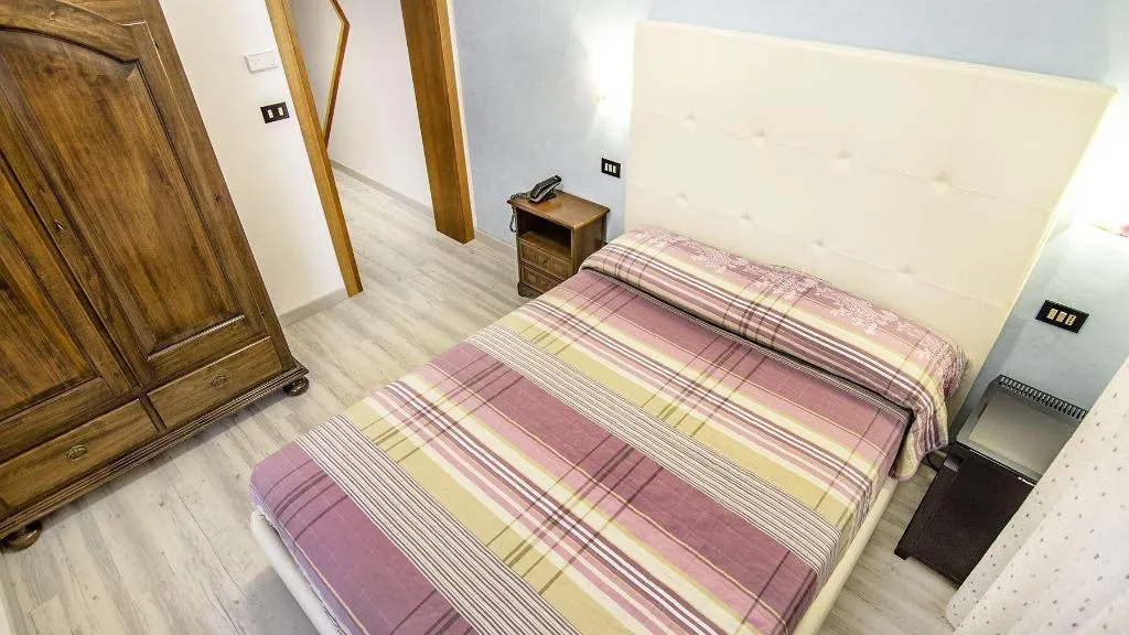 Room, All'Orologio, Venice