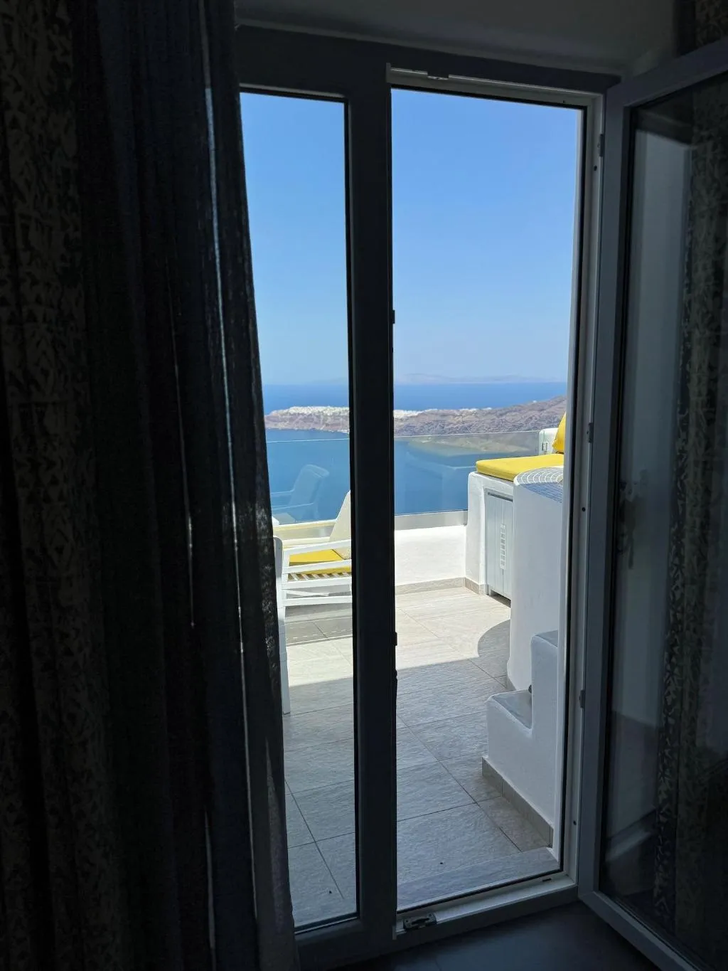 Room, Unique Suites, Santorini