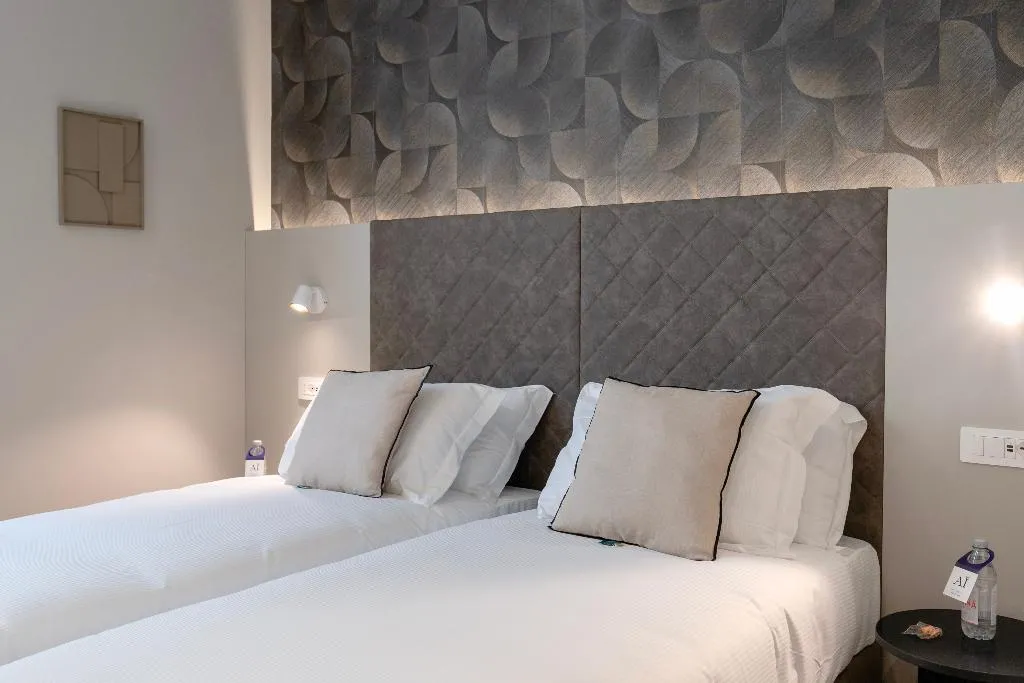 Double or Twin STANDARD Room, Ah - Duomo Signature, Milan