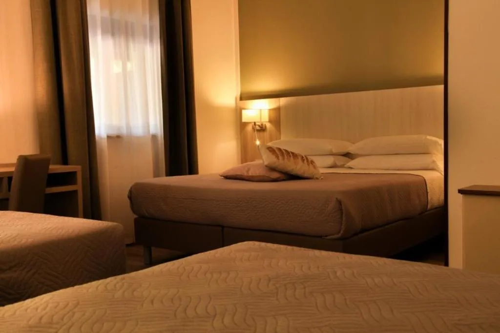 Double or Twin WITH BALCONY Room, Pausania Inn, Alghero