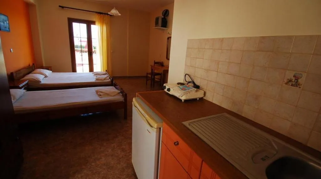 Room, Marina-Anna Studios, Kefallinia