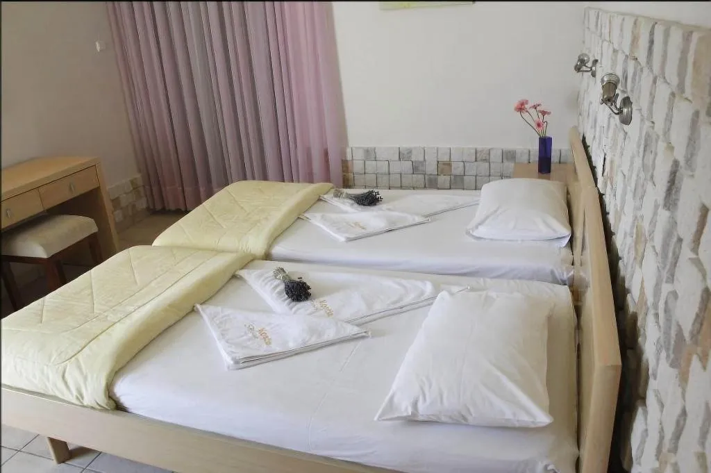 Room, Hotel Kostis, Skiathos
