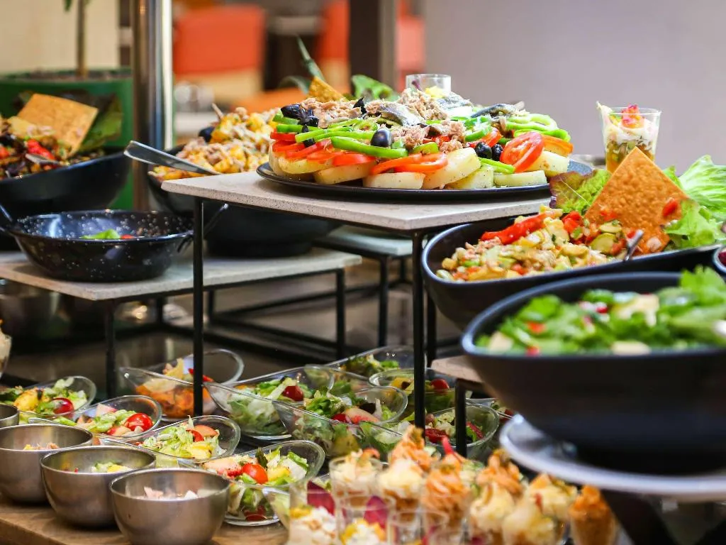 Restaurant, Novotel Tunis Lac, Tunisia