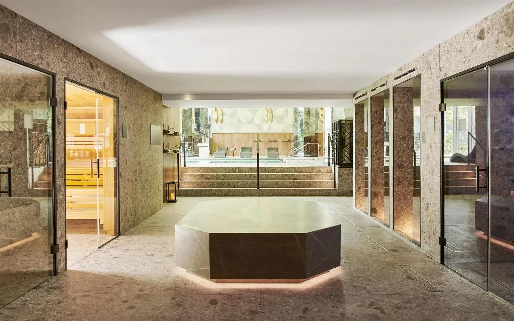Sports and Entertainment, Grand Hyatt Barcelona, Barcelona