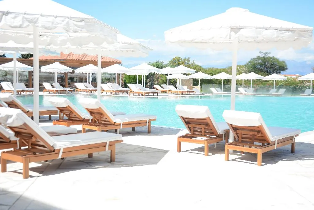 Pool, Roda Beach Resort and Spa, Corfu