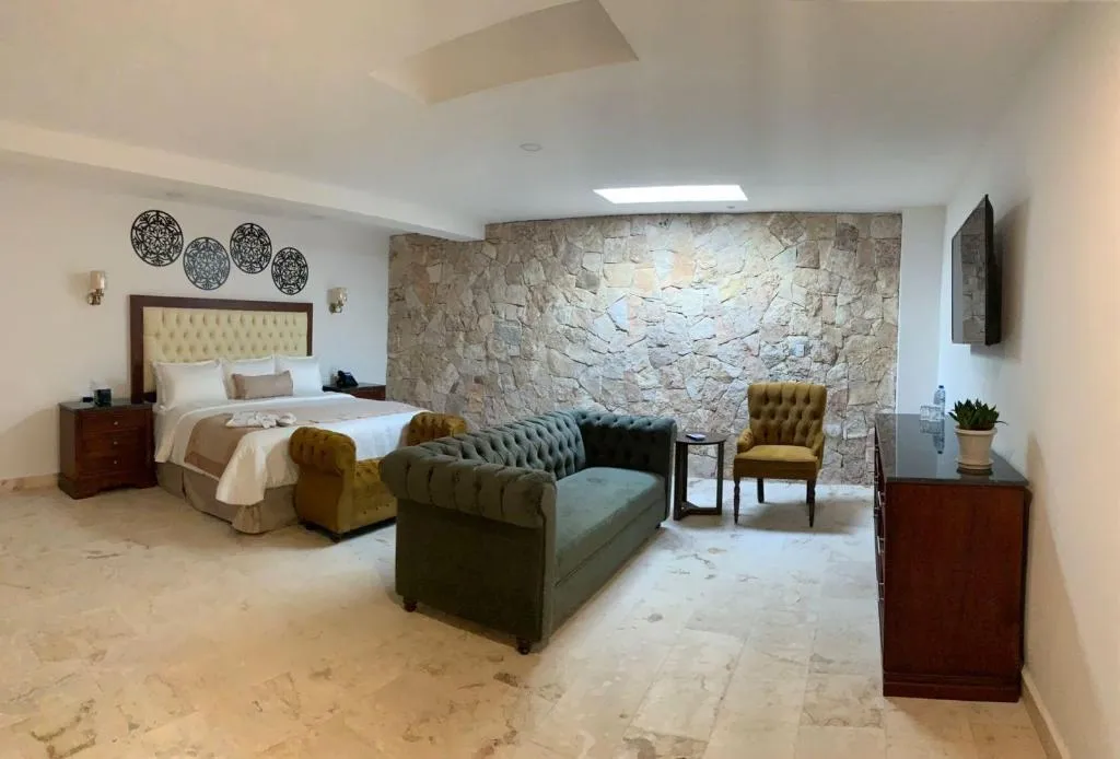 Room, Real Hispano, Cancun Area