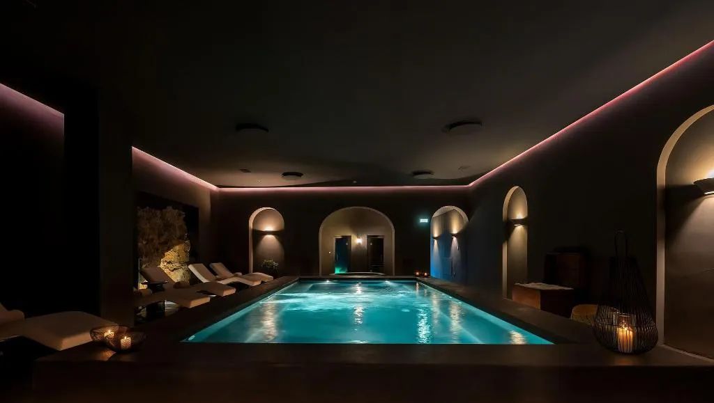 Sports and Entertainment, Furore Grand Hotel, Naples