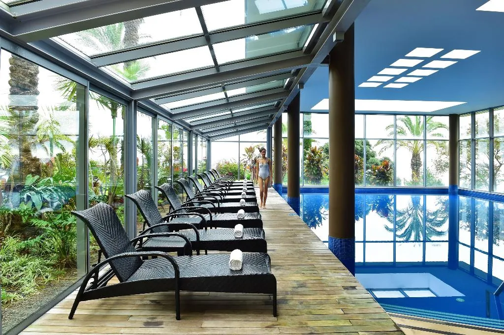 Pool, Pestana Promenade Premium Ocean Resort, Madeira