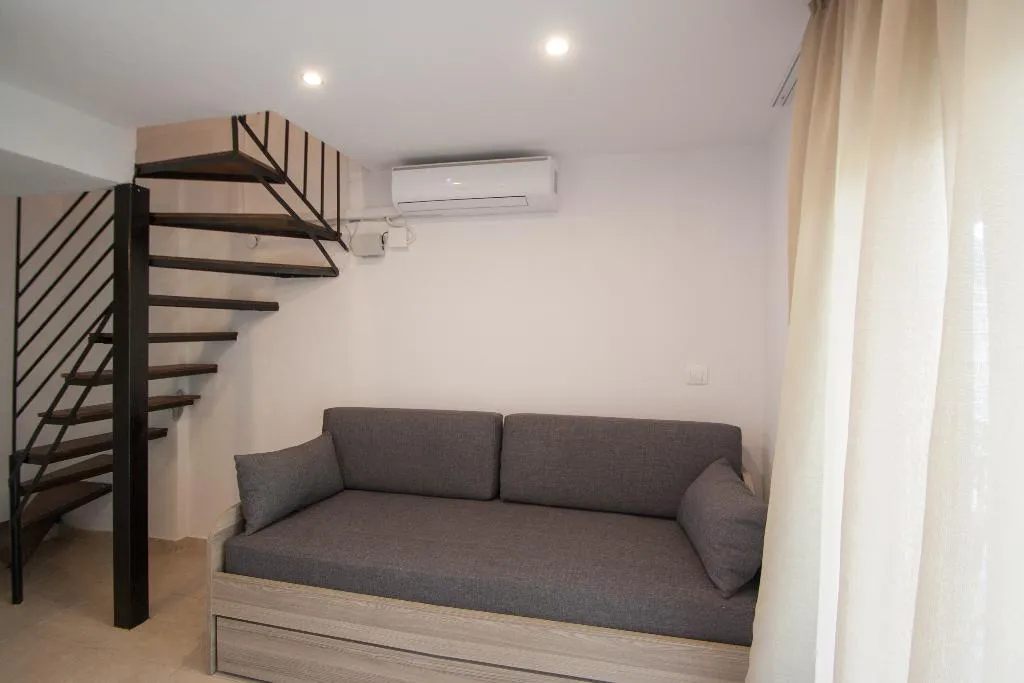 Room CAPACITY 5 Room, Pension Avocado, Skiathos