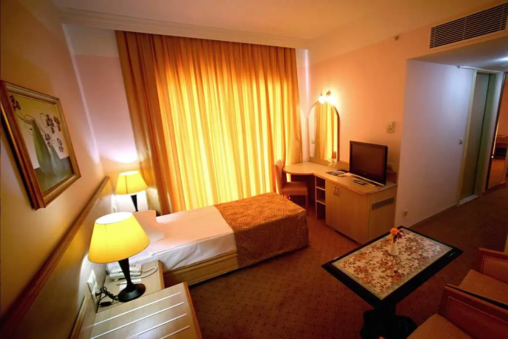 FAMILY ROOM CONNECTING ROOM Room, Grand Cortez Resort Hotel& Spa, Antalya