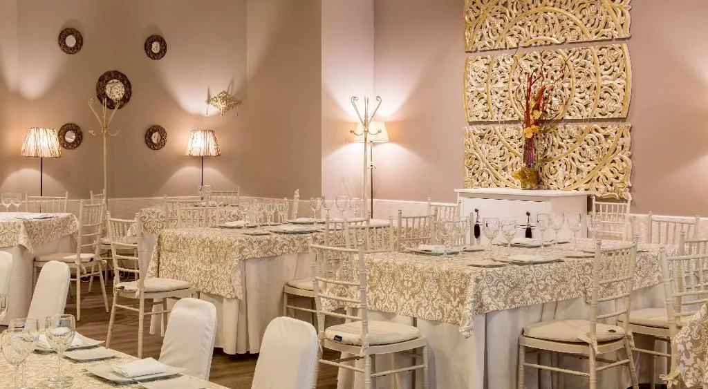 Restaurant, Ilunion Alcora Sevilla, Seville