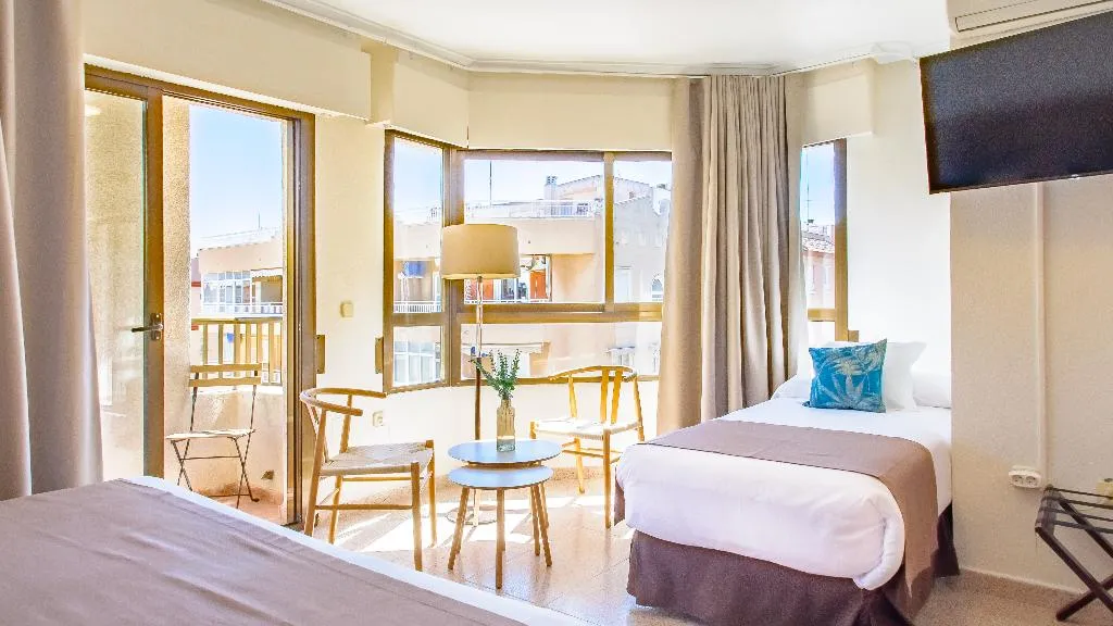 FAMILY ROOM CAPACITY 2 Room, Eden Mar, Costa Blanca
