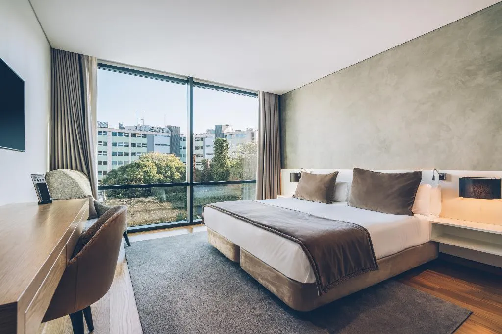 Room, Iberostar Selection Lisboa, Lisbon