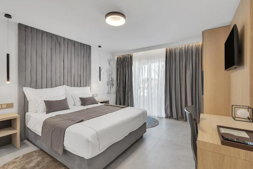 DOUBLE ECONOMY Room, Laurentum, Split