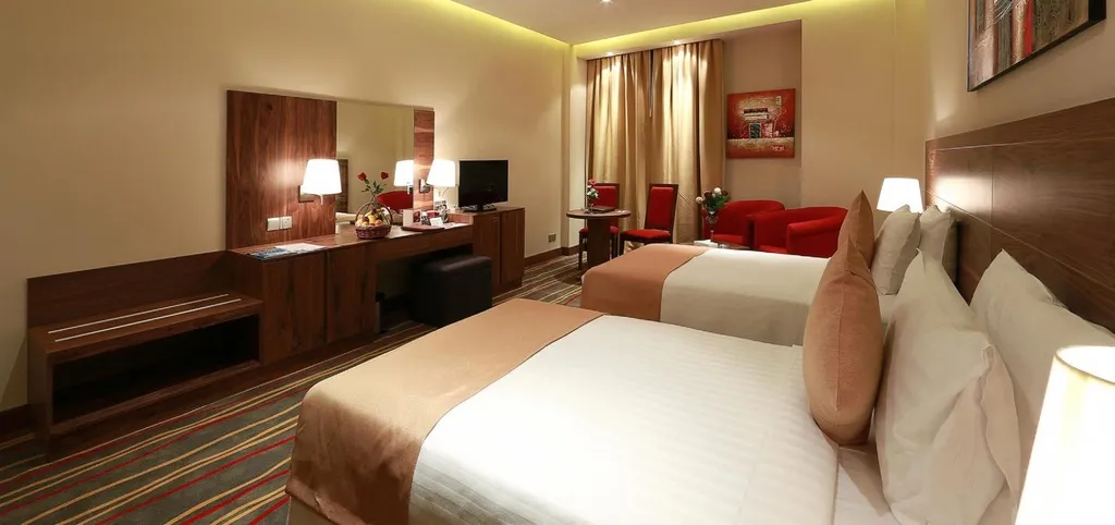 Room, Al Khaleej Plaza Hotel, Dubai