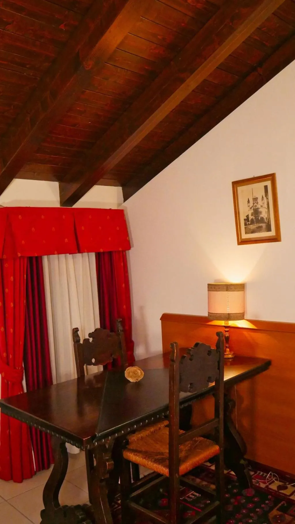 Room, Hotel Vajont, Venice