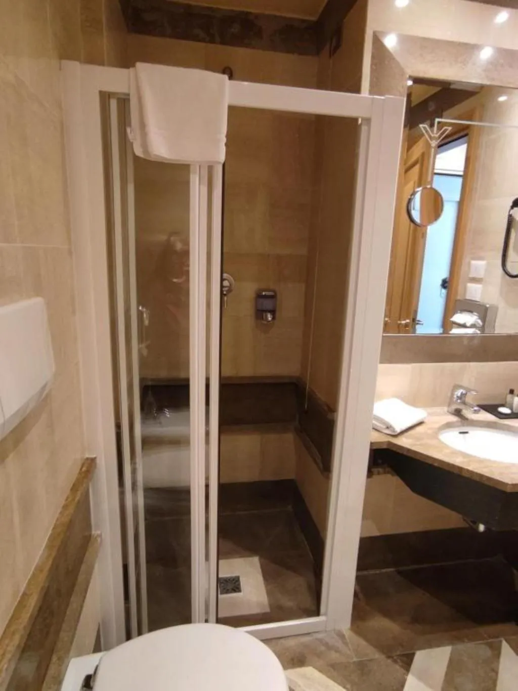 DOUBLE SINGLE USE STANDARD Room, White, Rome