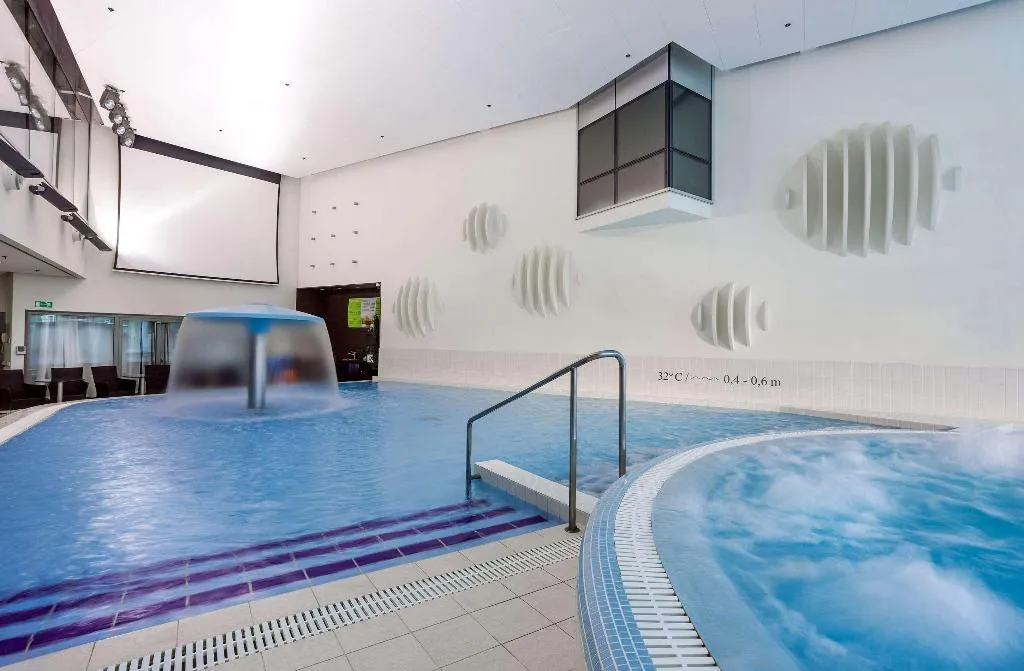 Pool, Park Inn by Radisson Meriton Conference&Spa Hotel, Tallinn
