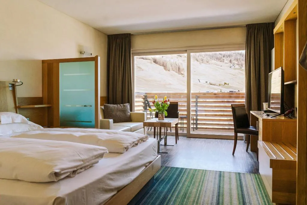 Room, Lac Salin Spa & Mountain Resort, Milan