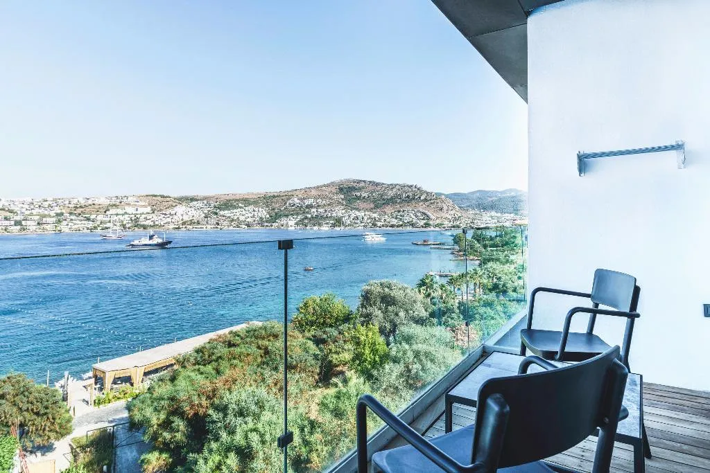 DOUBLE DELUXE KING BED Room, Cape Bodrum Luxury Hotel & Beach, Bodrum