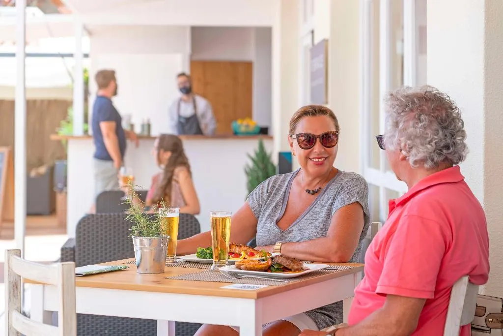 Restaurant, Estrelicia Hotel, Madeira