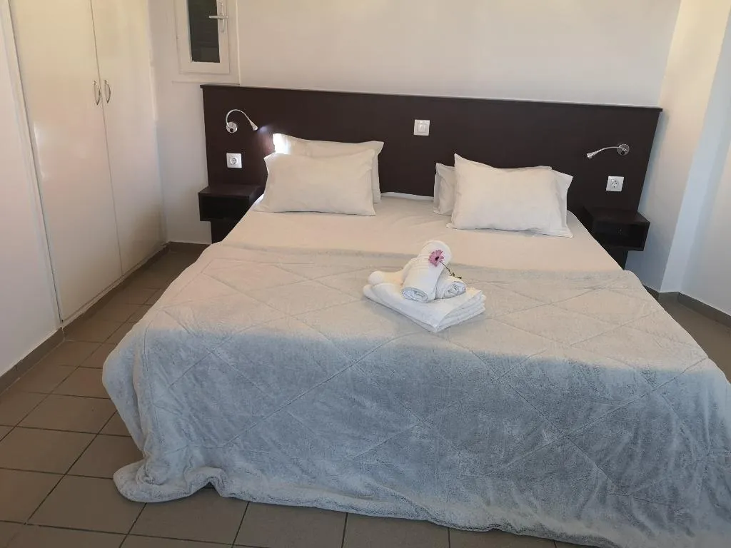 FAMILY ROOM CAPACITY 5 TWO BEDROOMS Room, Mediterranean Blue, Corfu