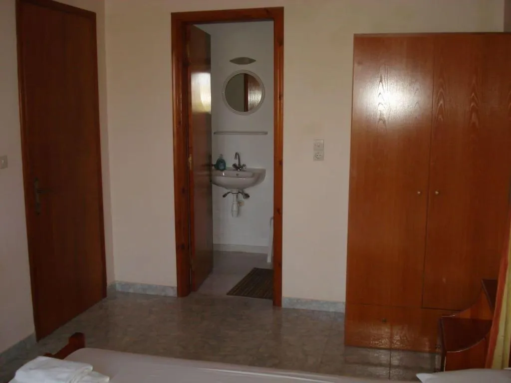 Room, Philoxenia Rooms, Crete