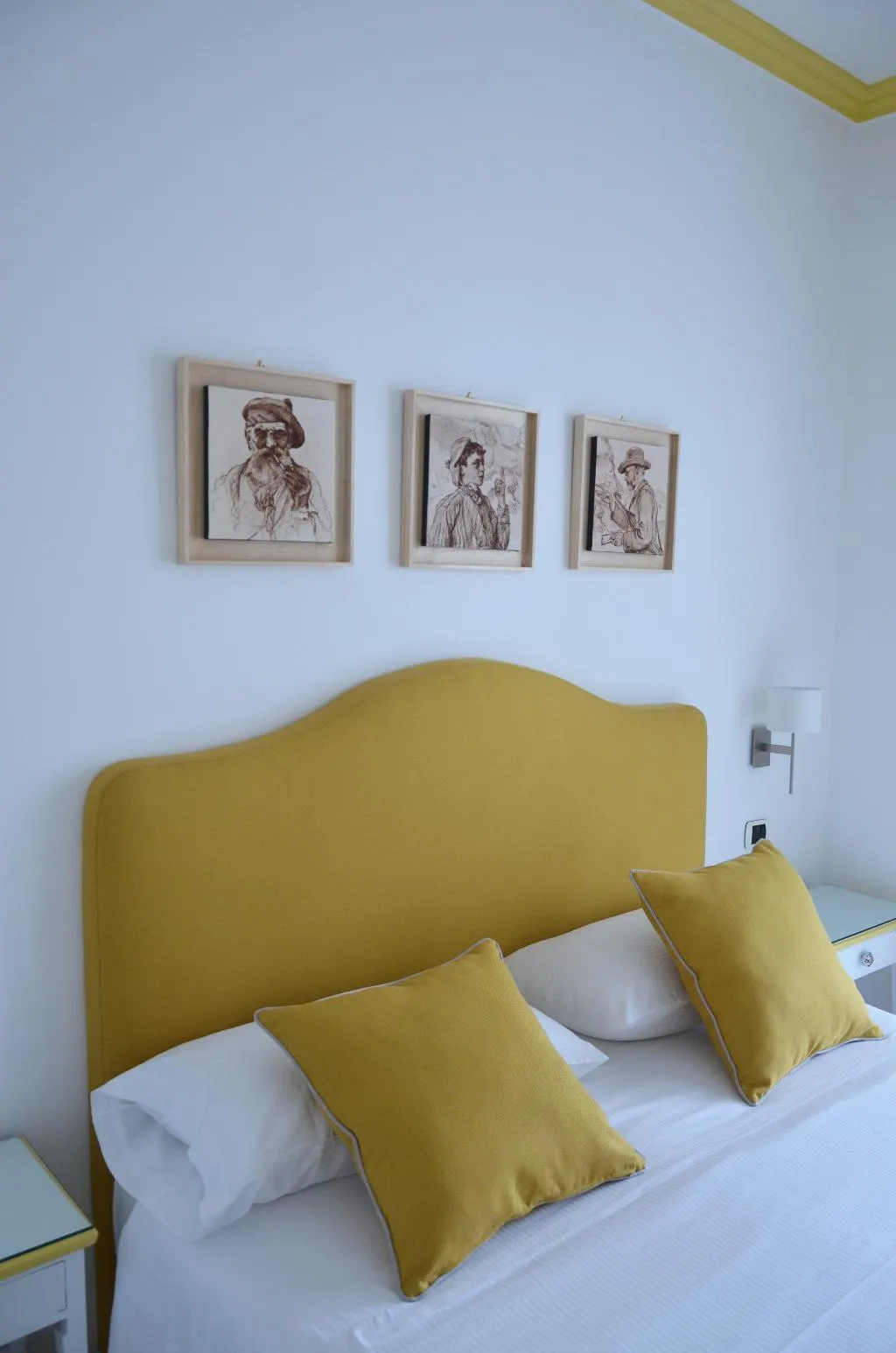 Double or Twin SUPERIOR Room, Gatto Bianco, Naples